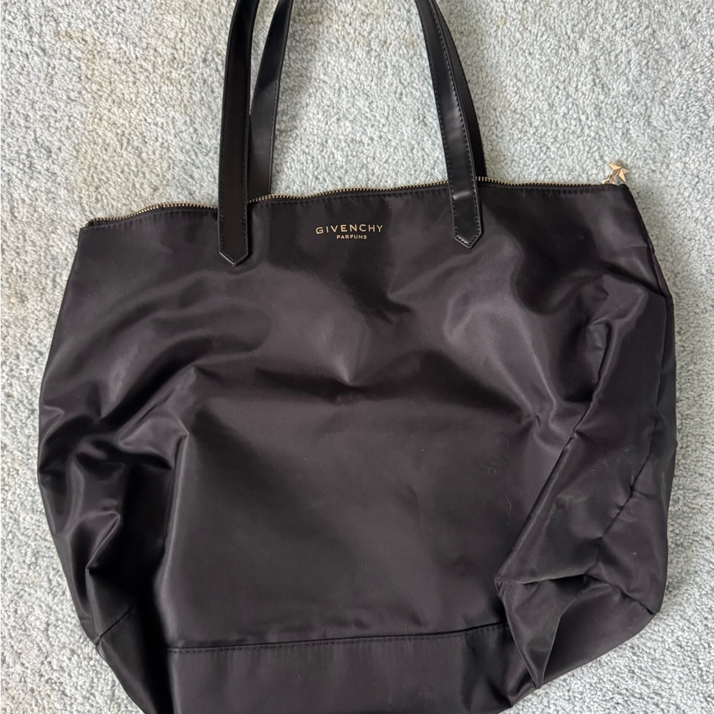 Givenchy Black Tote Sleek Minimalist Design